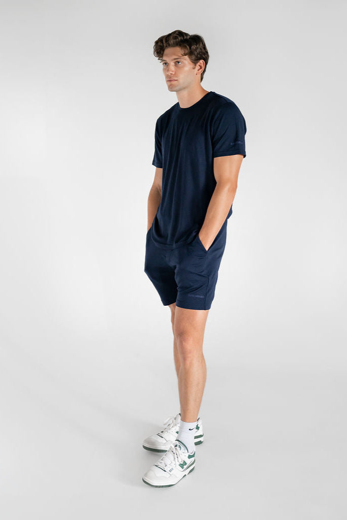 Men’s 100 % Merino Wool Tee standing pose